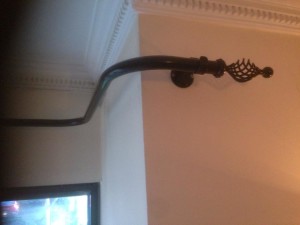 bay wondow pole returned